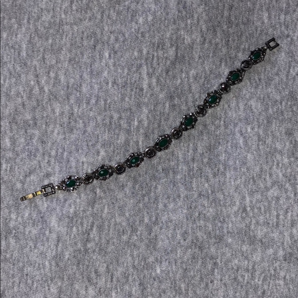Dark silver with green ruby bracelet